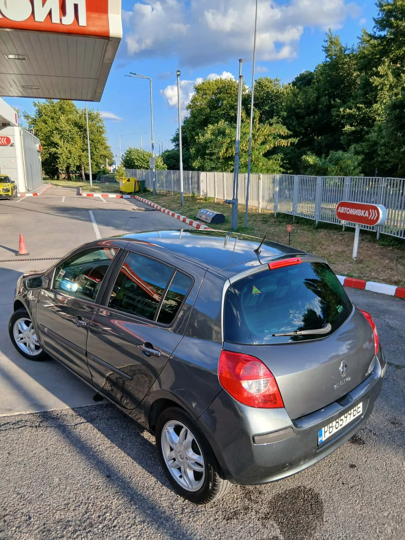 Renault Clio, снимка 6 - Автомобили и джипове - 55416752
