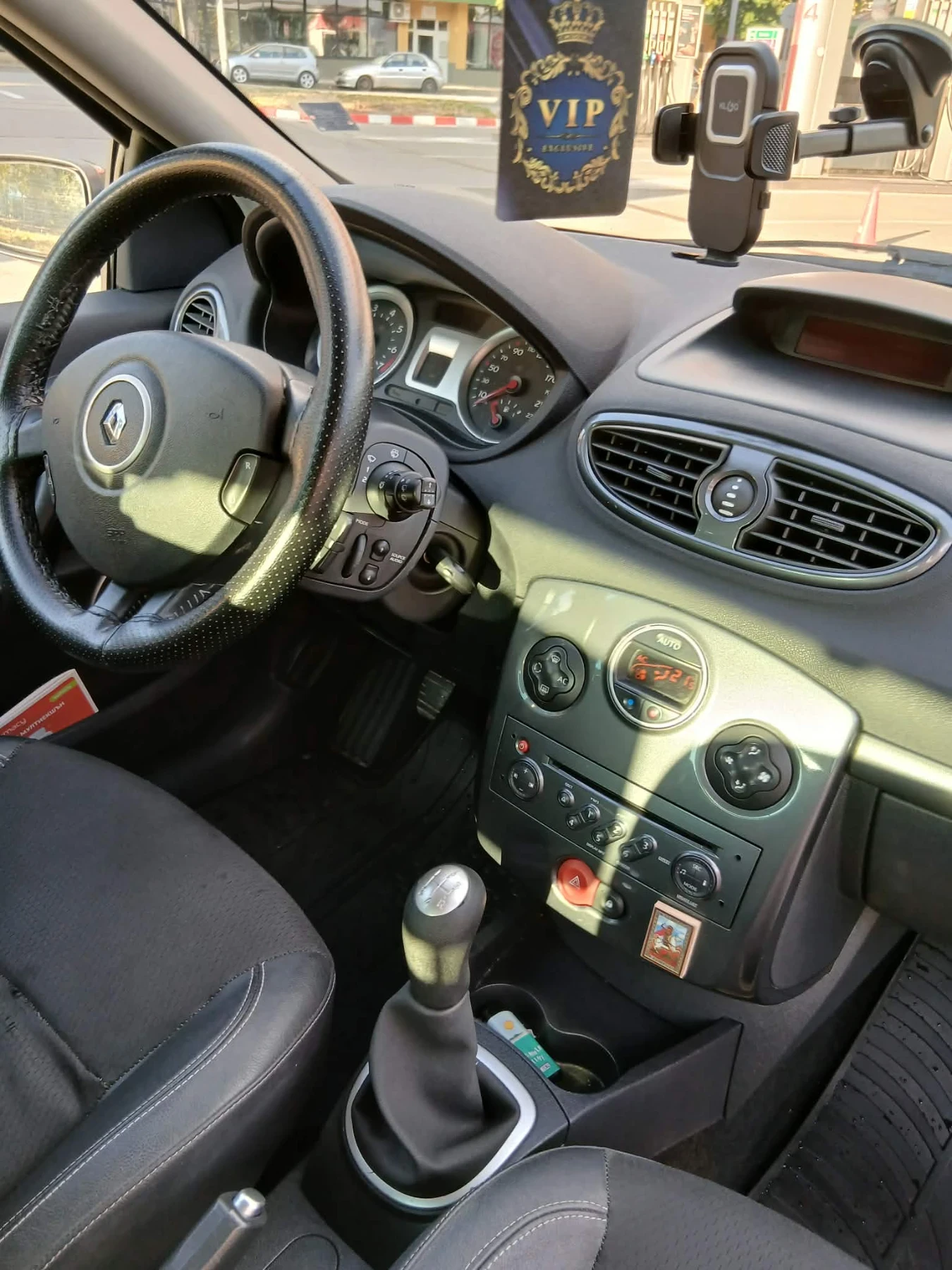 Renault Clio, снимка 8 - Автомобили и джипове - 55416752