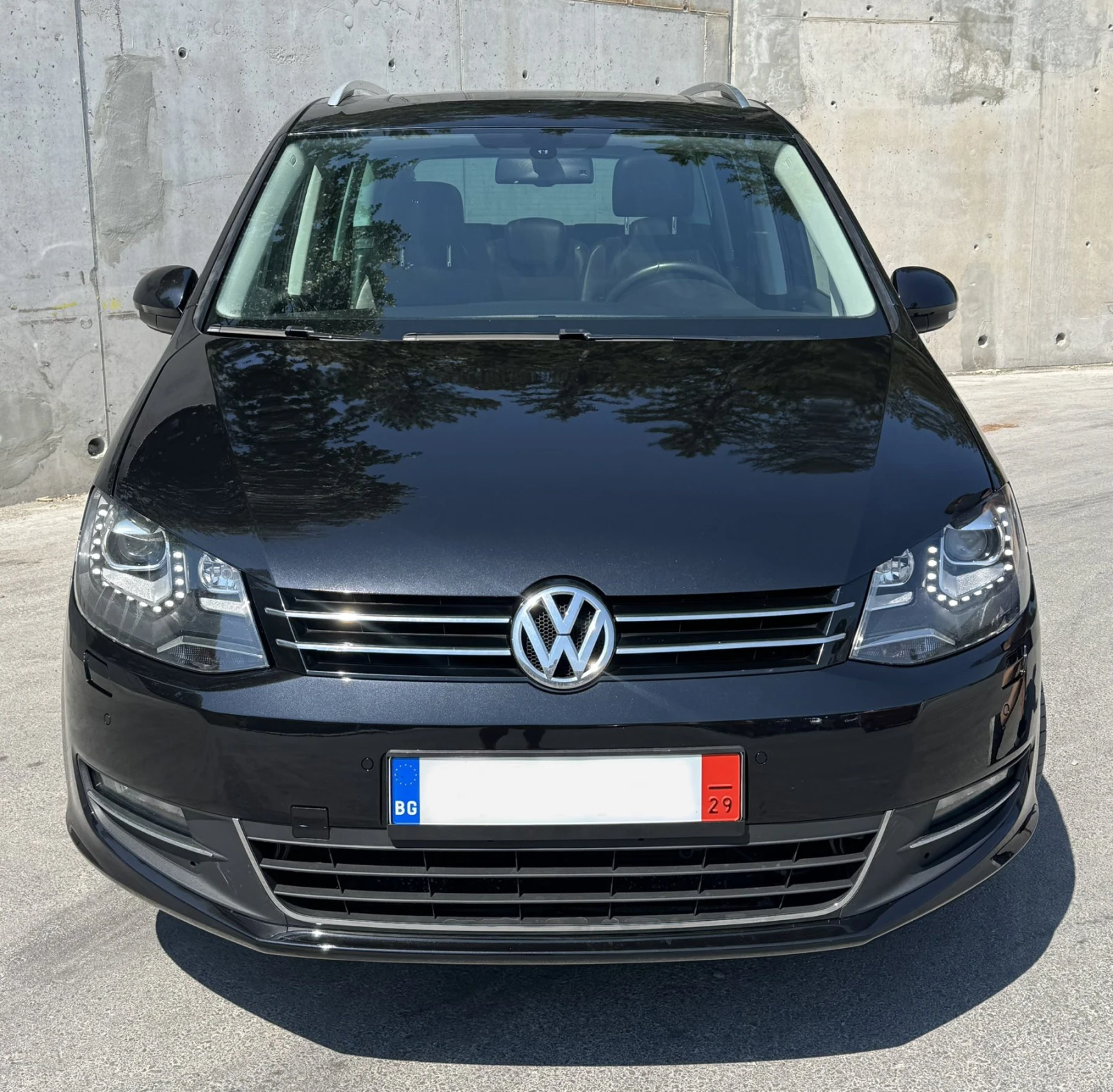 VW Sharan 2.0 TDi, 4x4, 7 места, панорама, алкантара, снимка 2 - Автомобили и джипове - 55586525