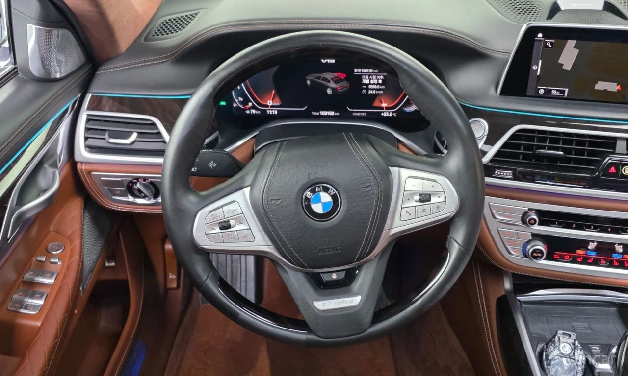 BMW 760 M760LI* XDRIVE* BOWER* WILKINS* LASER* ОБДУХВАНЕ* , снимка 7 - Автомобили и джипове - 55707149