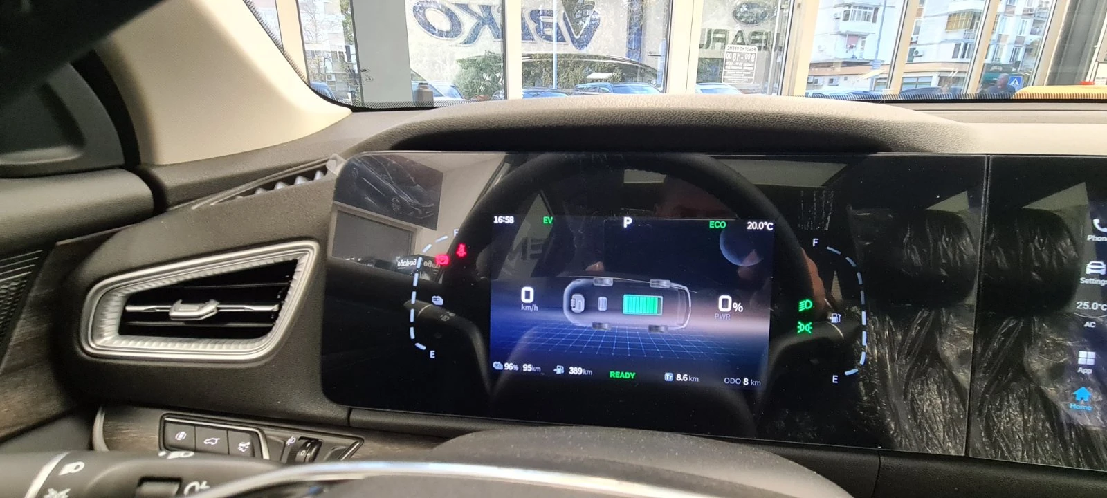 DONGFENG E5 1.5i Plug in Hybrid, снимка 17 - Автомобили и джипове - 55829954
