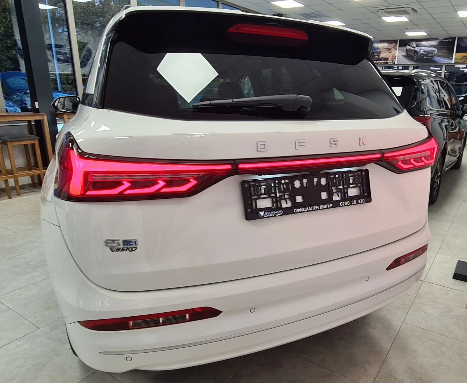 DONGFENG E5 1.5i Plug in Hybrid, снимка 7 - Автомобили и джипове - 55829954