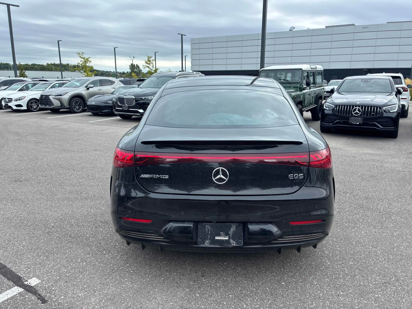 Mercedes-Benz EQS * AMG * АВТОКРЕДИТ БЕЗ ПЪРВОНАЧАЛННА ВНОСКА* , снимка 4 - Автомобили и джипове - 56149031