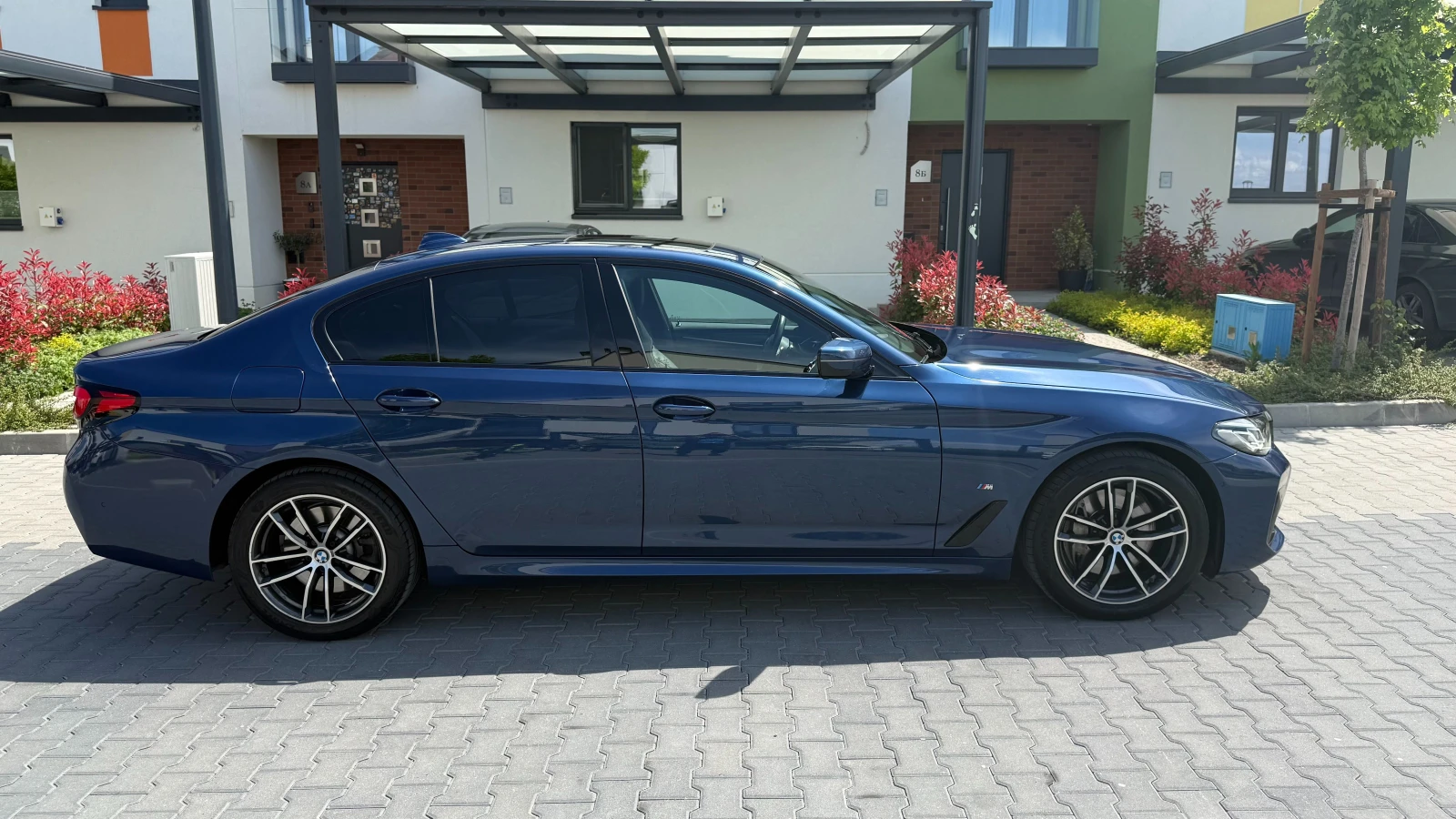 BMW 530 xDrive, снимка 2 - Автомобили и джипове - 56155048