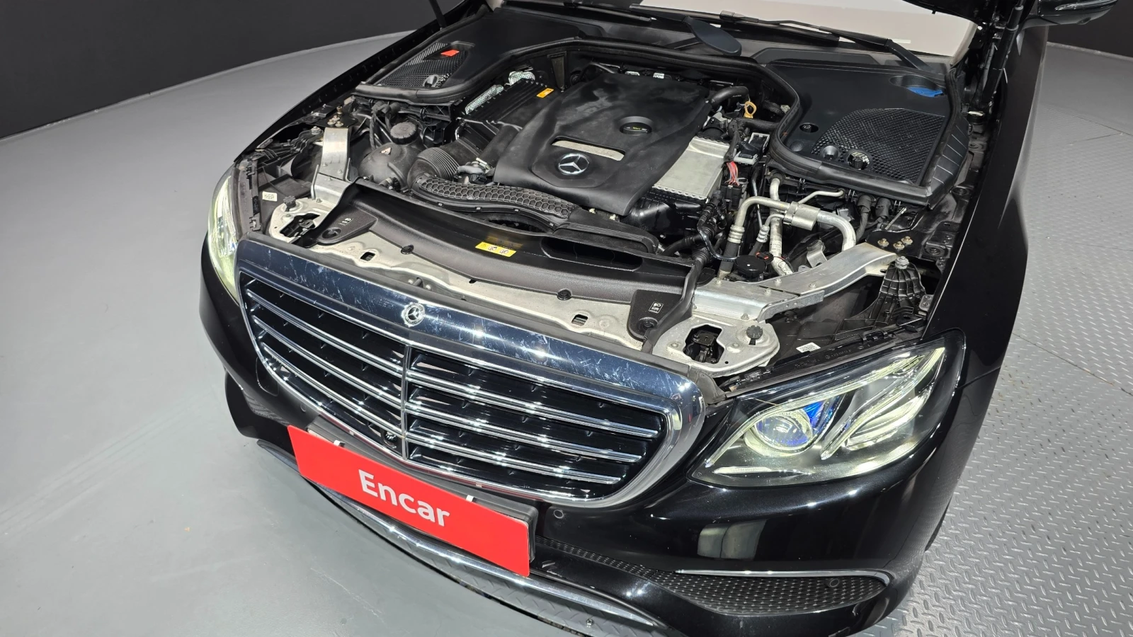 Mercedes-Benz E 300 КРАЙНА ЦЕНА ДО СОФИЯ, снимка 13 - Автомобили и джипове - 56164776