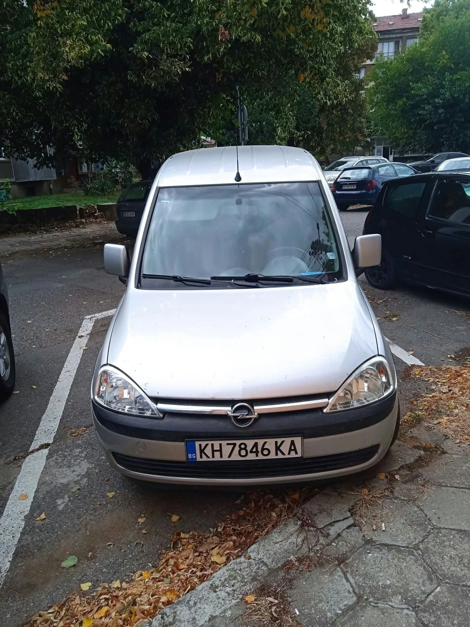 Opel Combo C, снимка 2 - Автомобили и джипове - 56226877