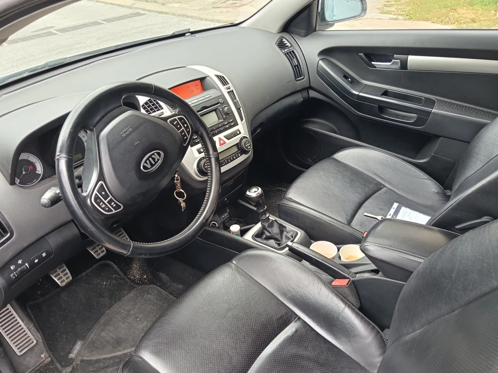 Kia Ceed, снимка 7 - Автомобили и джипове - 56450136