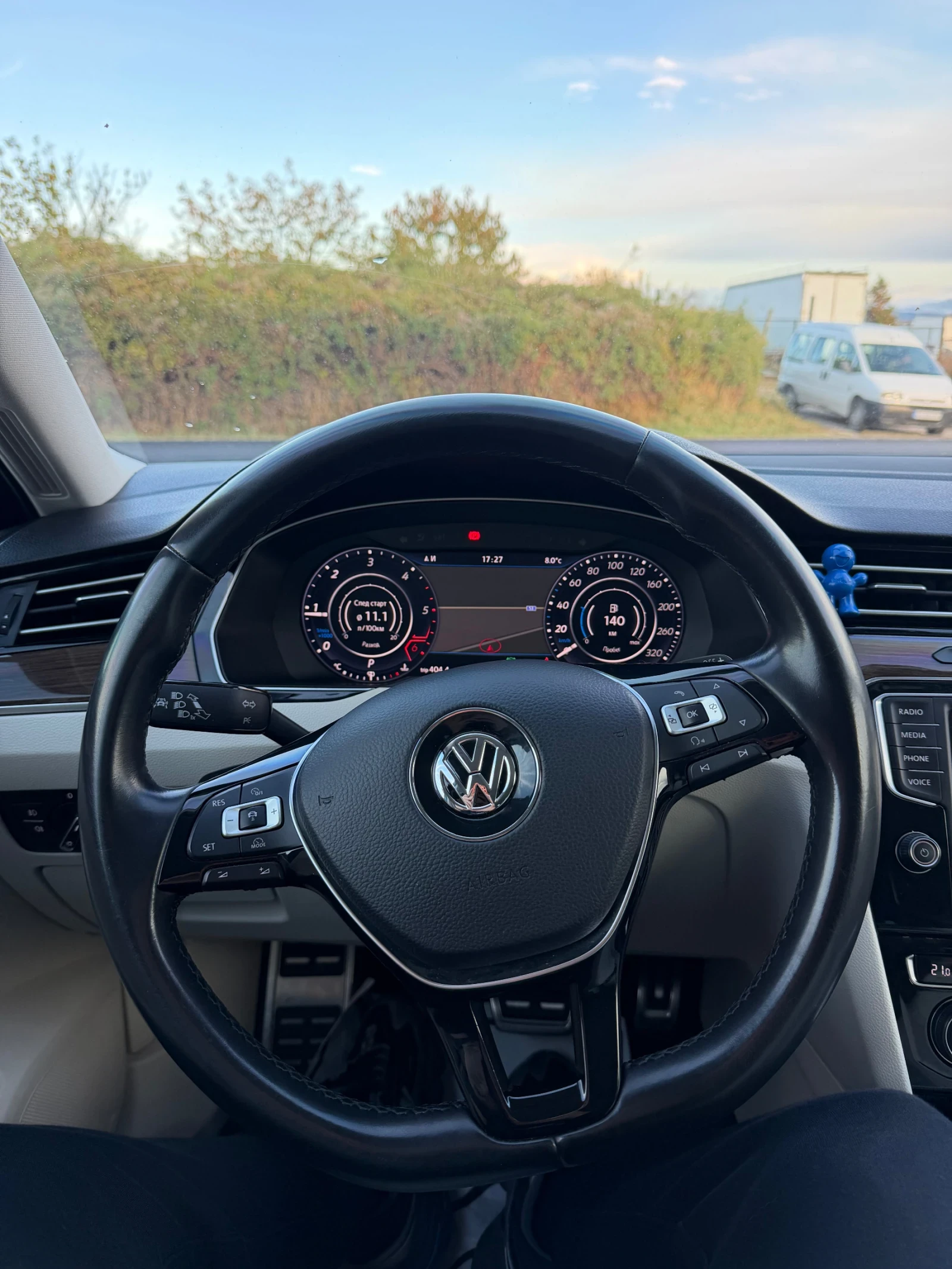 VW Passat B8, снимка 2 - Автомобили и джипове - 56536245