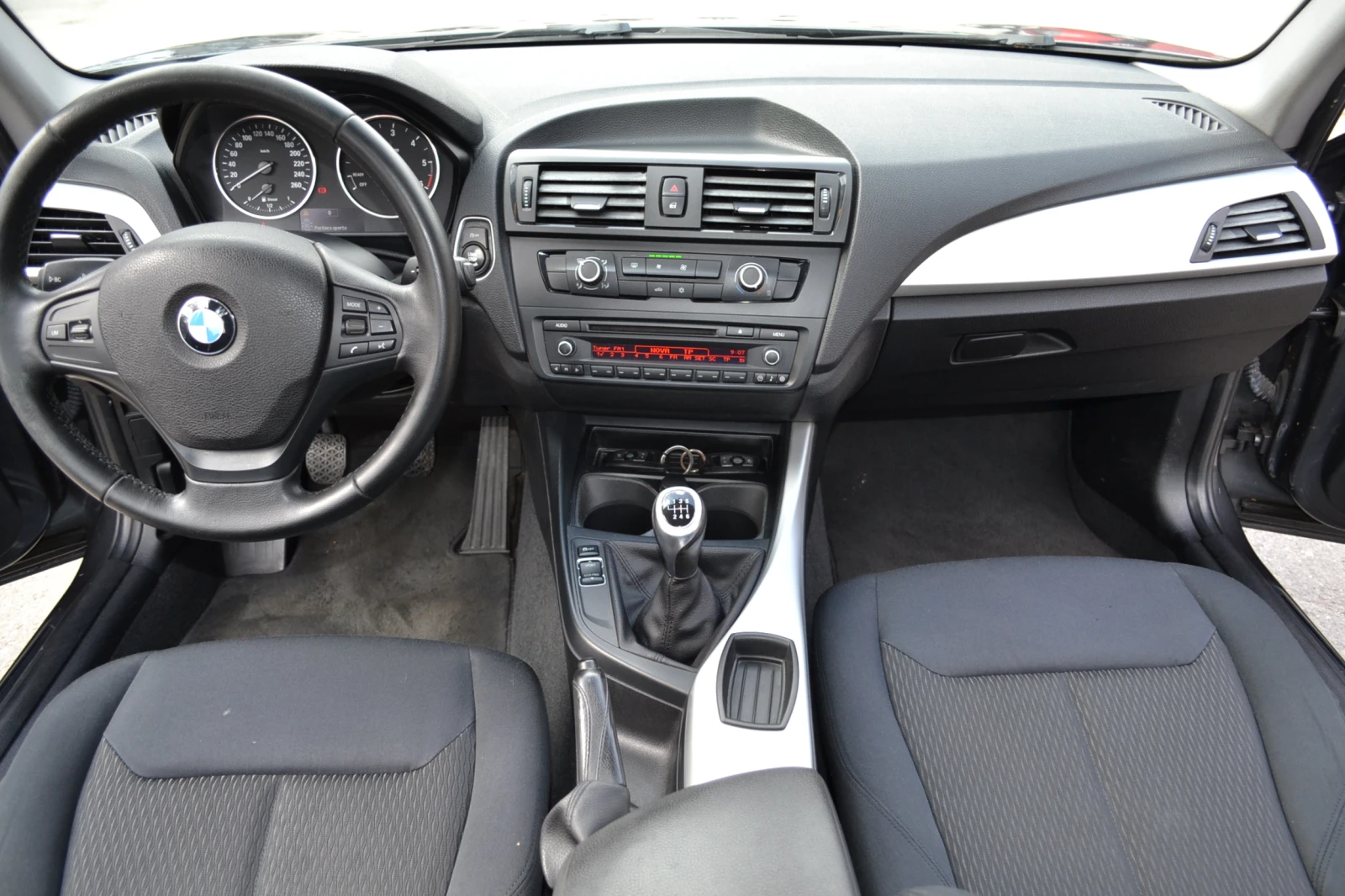 BMW 116 2.0 DISEL, снимка 16 - Автомобили и джипове - 56542090