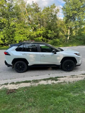 Toyota Rav4 Hybrid XSE  CARFAX, снимка 2