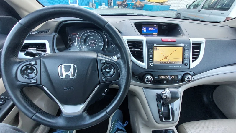 Honda Cr-v 2.2 4x4FULL, снимка 13 - Автомобили и джипове - 47916481