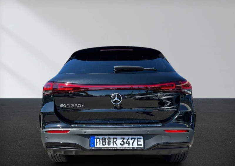 Mercedes-Benz EQA 250 AMG/360* /NightPak, снимка 4 - Автомобили и джипове - 49244427