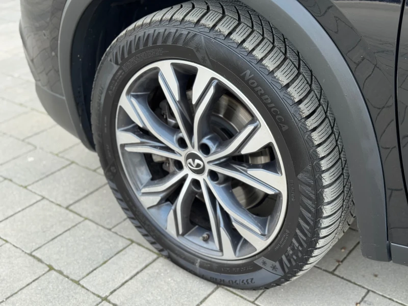 Infiniti QX30 2.2CDI FULL, снимка 15 - Автомобили и джипове - 52581682