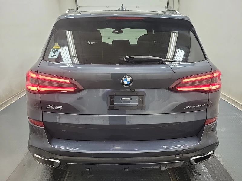 BMW X5 40i * * M ПАКЕТ * * CARFAX * * АВТО КРЕДИТ * * , снимка 5 - Автомобили и джипове - 53232831