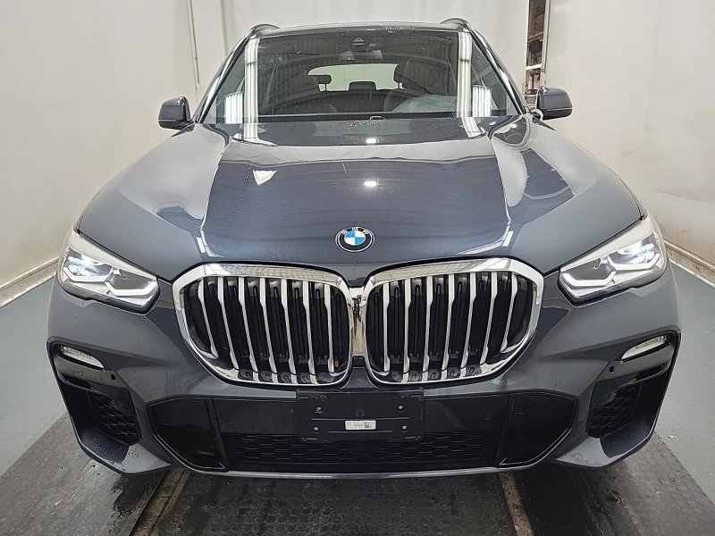 BMW X5 40i * * M ПАКЕТ * * CARFAX * * АВТО КРЕДИТ * * , снимка 2 - Автомобили и джипове - 53232831