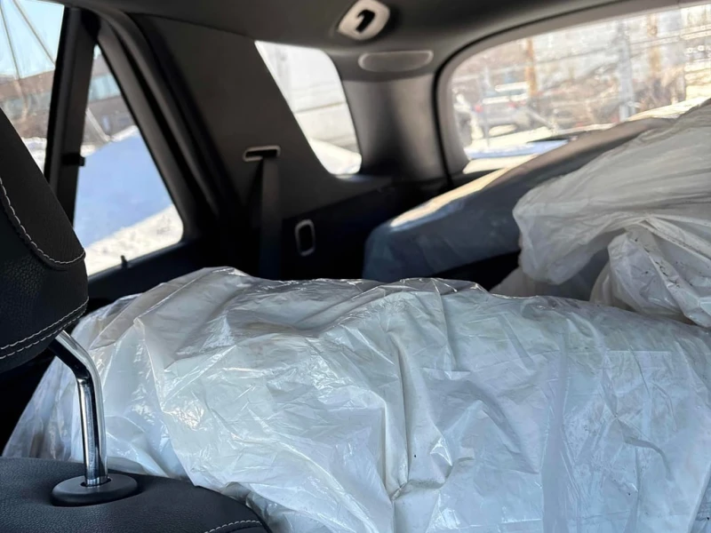 Mercedes-Benz GLE 450 AMG 4MATIC * ПЪЛЕН AMG ПАКЕТ* ПРЕДСТАВИТЕЛСТВО НА BMW*, снимка 10 - Автомобили и джипове - 53394449