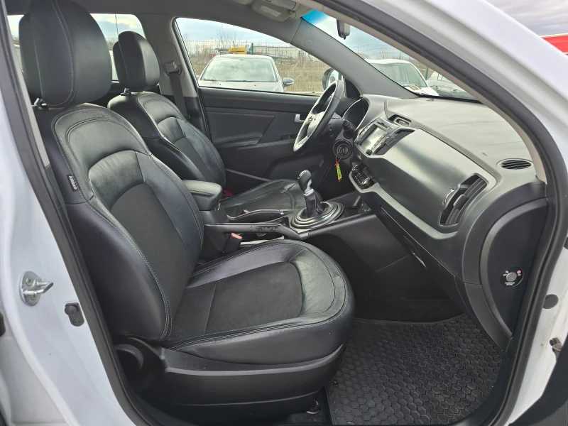 Kia Sportage 2.0D 184кс 4х4 6 скорости ЕВРО 5, снимка 12 - Автомобили и джипове - 53556388