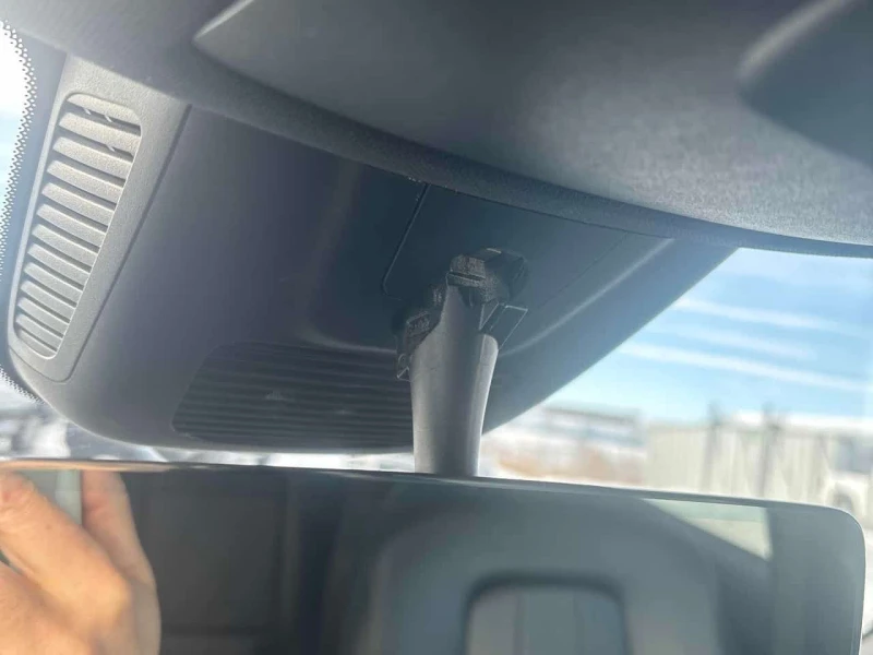 Mercedes-Benz GLB 250 /CARFAX /Панорама/Подгрев/Памет/Клип, снимка 10 - Автомобили и джипове - 53570756