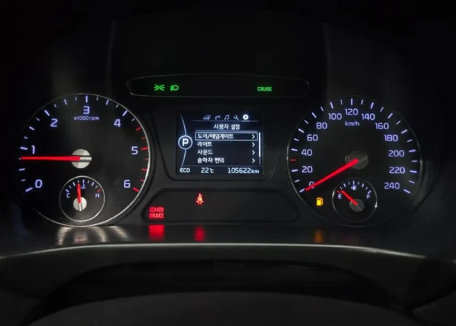 Kia Sorento 2.2 CRDI 4WD - изображение 8