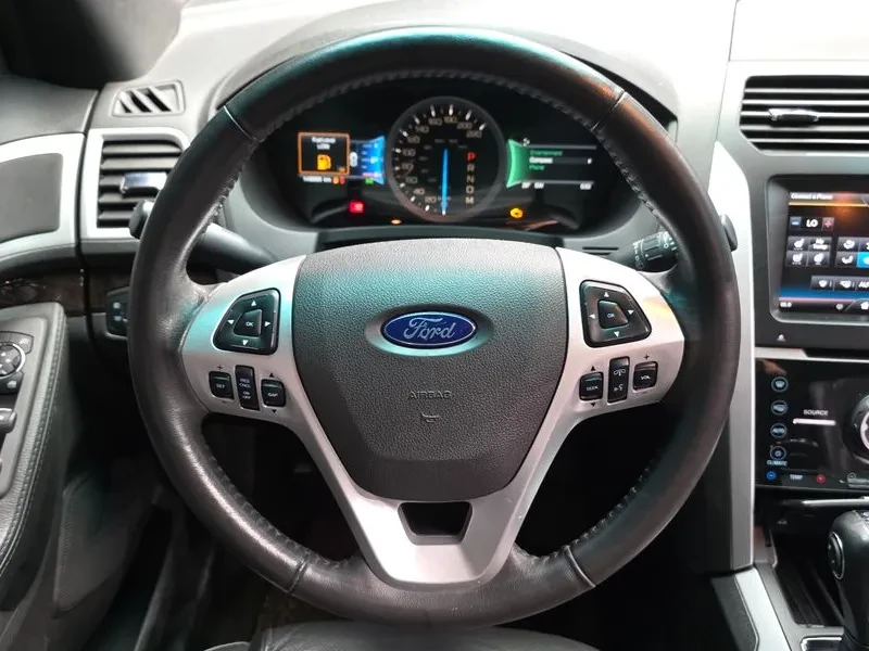 Ford Explorer 3.5 AWD - САМО 30% АВАНС, снимка 13 - Автомобили и джипове - 55429862