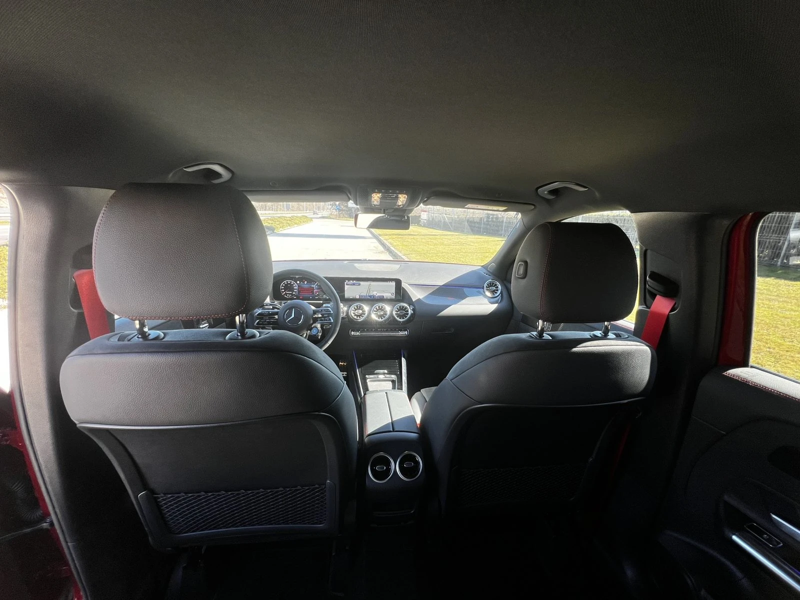 Mercedes-Benz GLA 35 4MATIC | Mobile.bg � ����������� 11