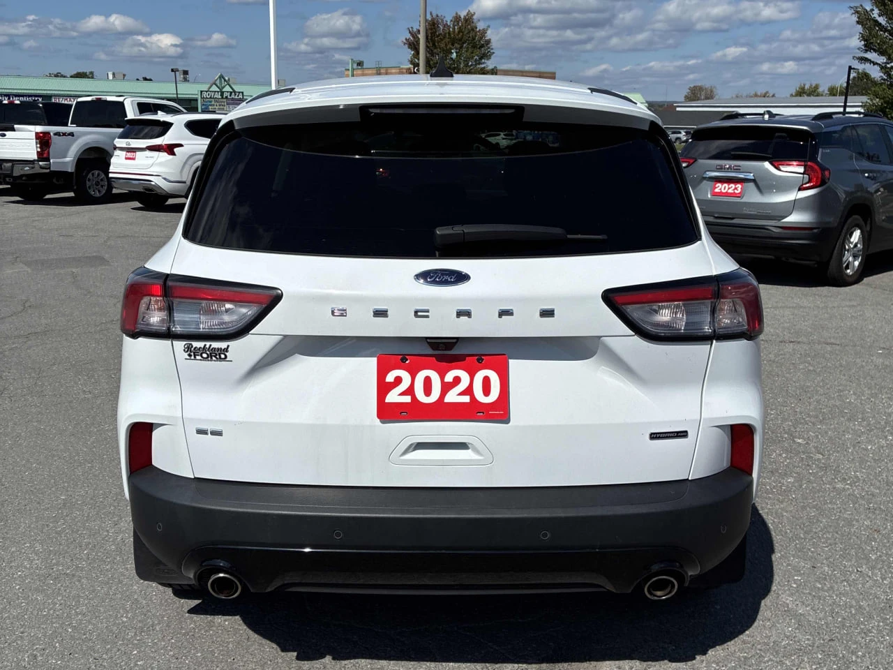 Ford Escape CARFAX* АВТОФИНАНСИРАНЕ* БЕЗ ПЪРВОНАЧАЛНА ВНОСКА*  - изображение 4