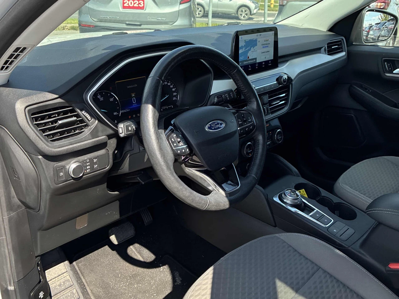 Ford Escape CARFAX* АВТОФИНАНСИРАНЕ* БЕЗ ПЪРВОНАЧАЛНА ВНОСКА*  - изображение 5