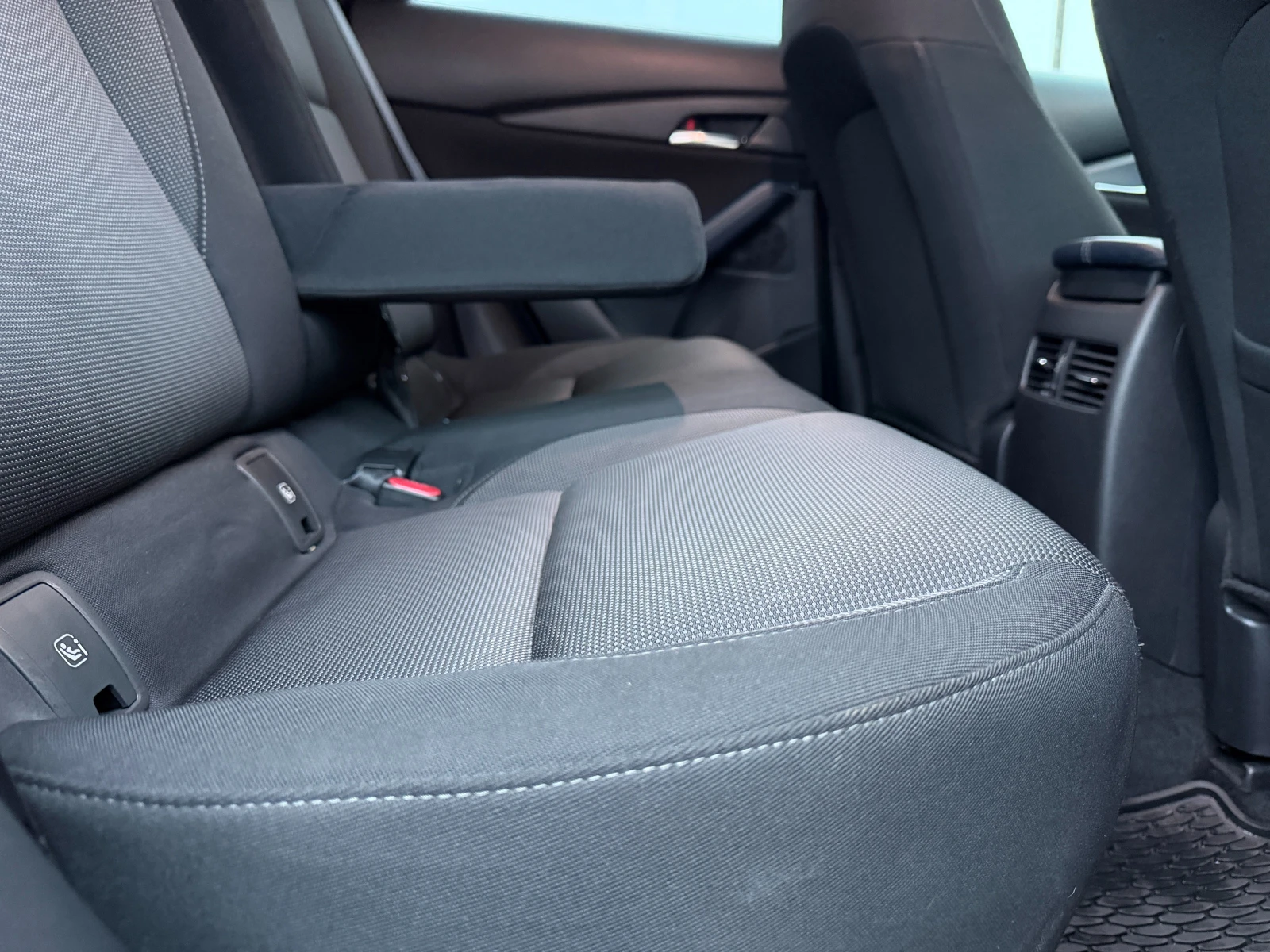 Mazda CX-30 2.0 4�4 e-Skyactiv G Mild Hybrid head up  | Mobile.bg � ����������� 15