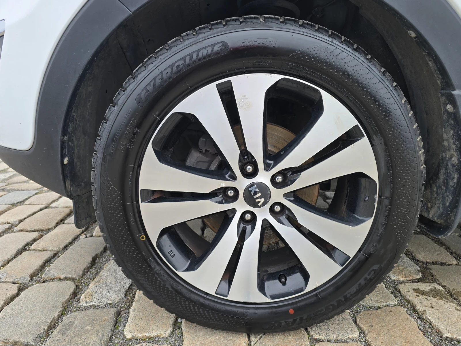 Kia Sportage 2.0D 184кс 4х4 6 скорости ЕВРО 5 - изображение 9