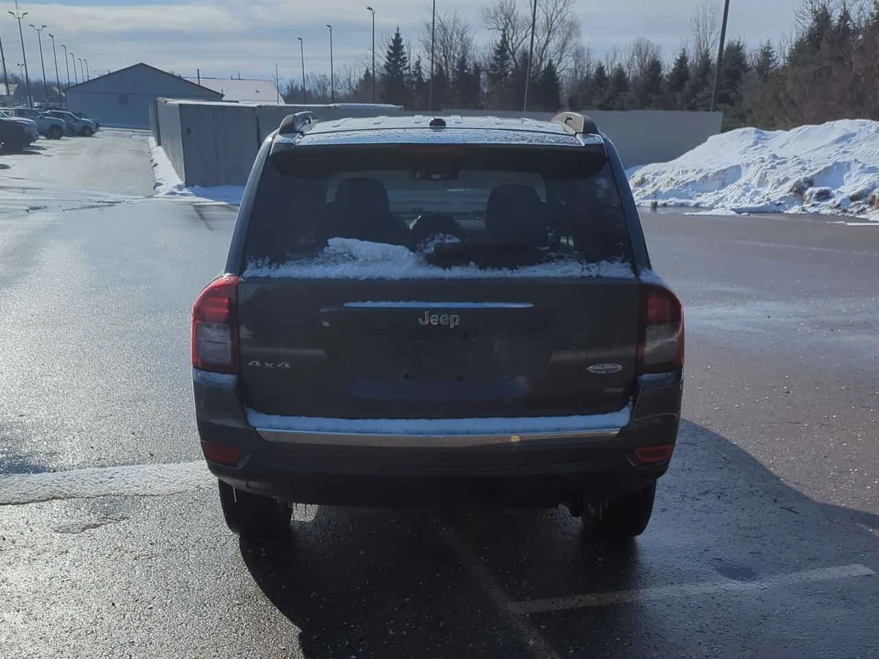 Jeep Compass * High Altitude * CARFAX * ЦЕНА ДО БГ, снимка 4 - Автомобили и джипове - 53740185