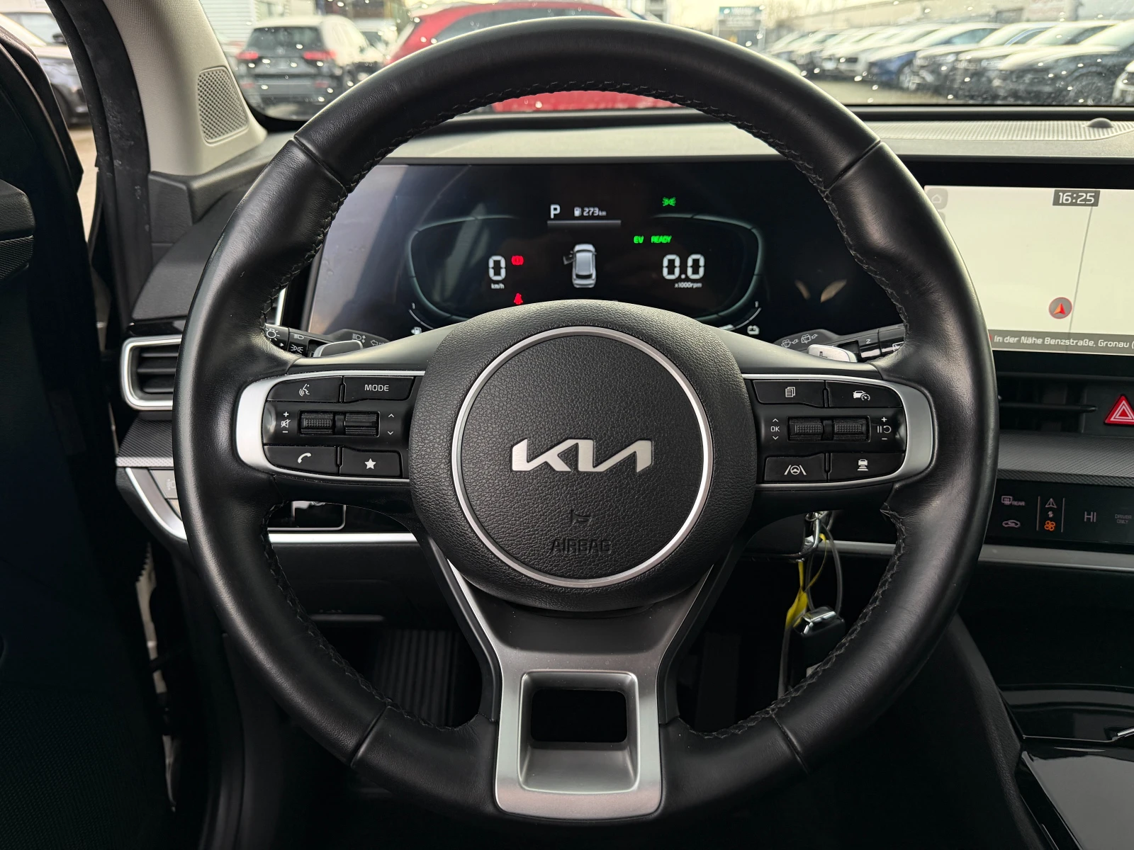Kia Sportage Design, снимка 4 - Автомобили и джипове - 53959540