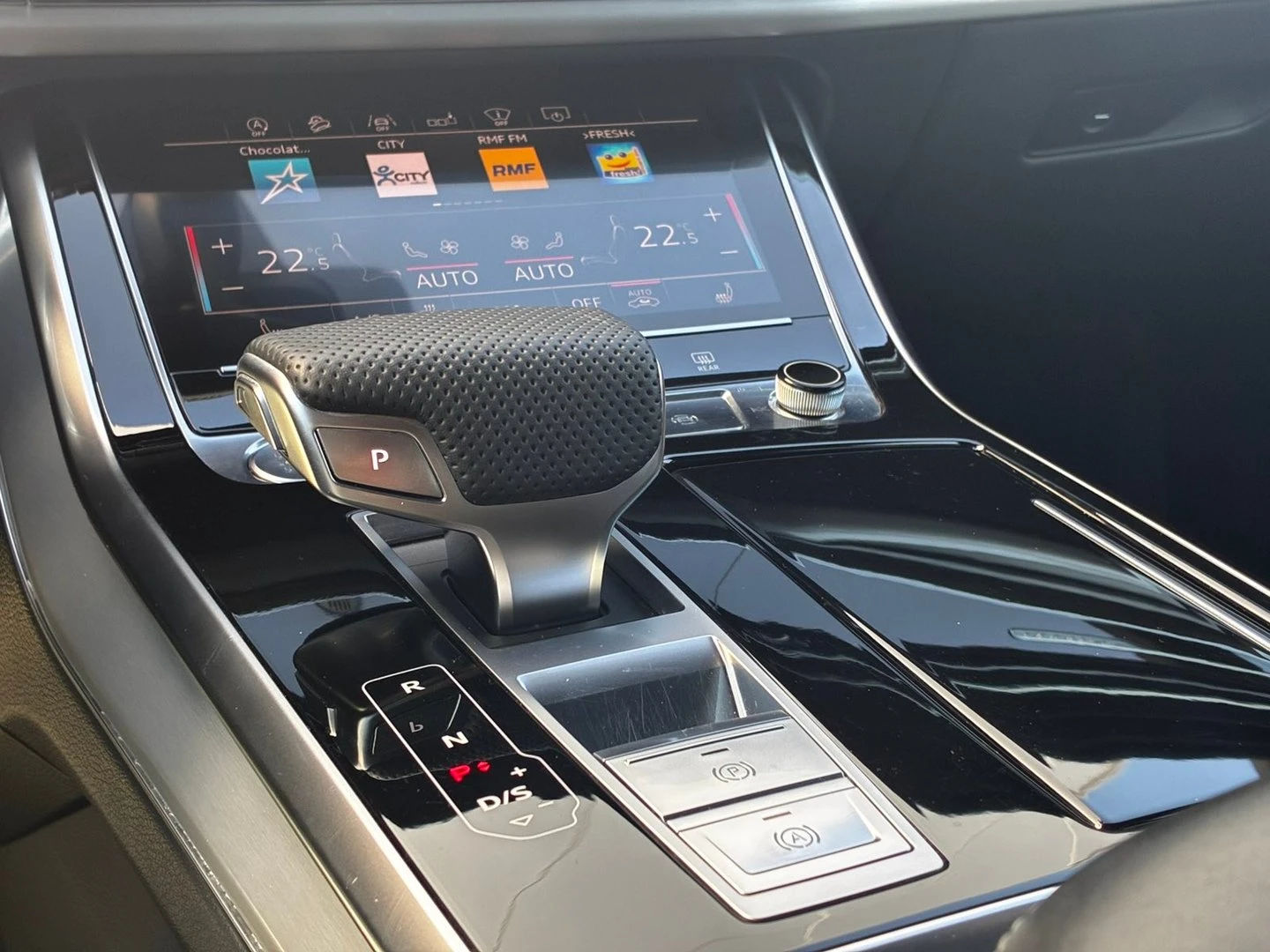 Audi Q8, снимка 14 - Автомобили и джипове - 54285055