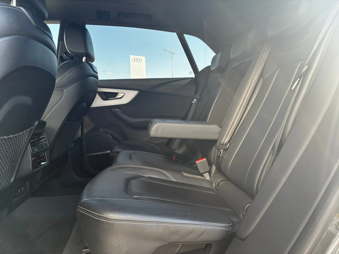 Audi Q8, снимка 13 - Автомобили и джипове - 54285055