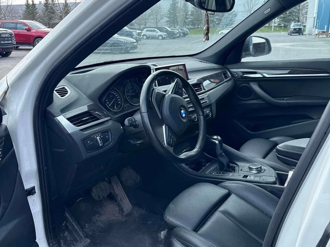 BMW X1 * xDrive28i * PANORAMA* ПОДГРЕВИ* , снимка 5 - Автомобили и джипове - 54360354