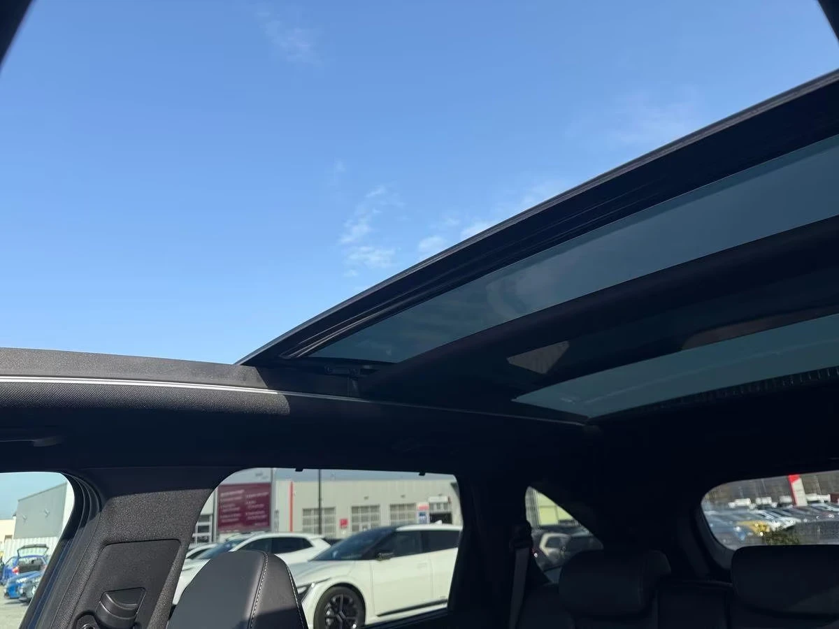 Kia Sorento 1.6HEV/215HP/PLATINUM/360/4X4/HUD/PANO/BOSE/396z, снимка 11 - Автомобили и джипове - 54440261