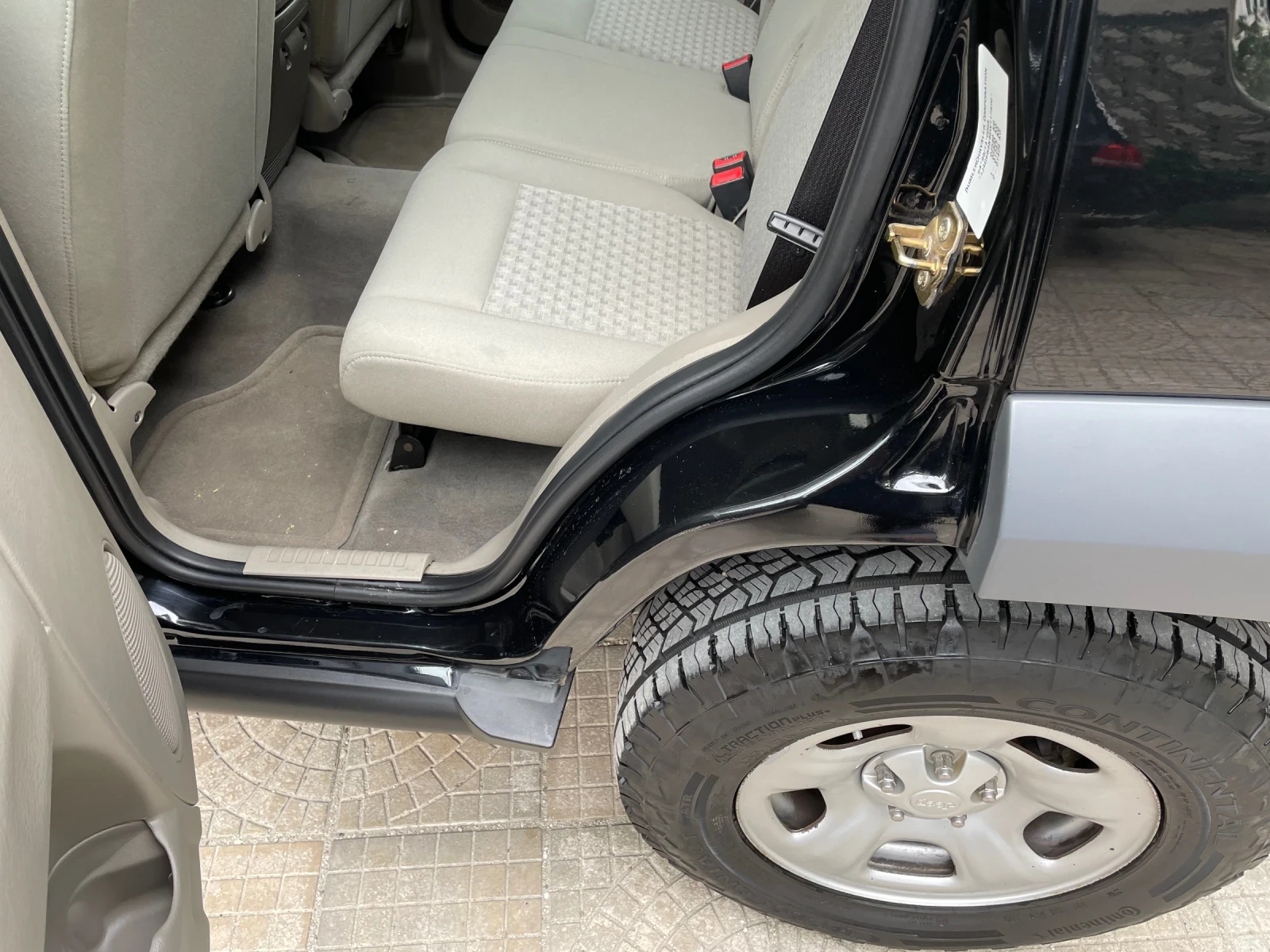 Jeep Cherokee, снимка 13 - Автомобили и джипове - 54805783