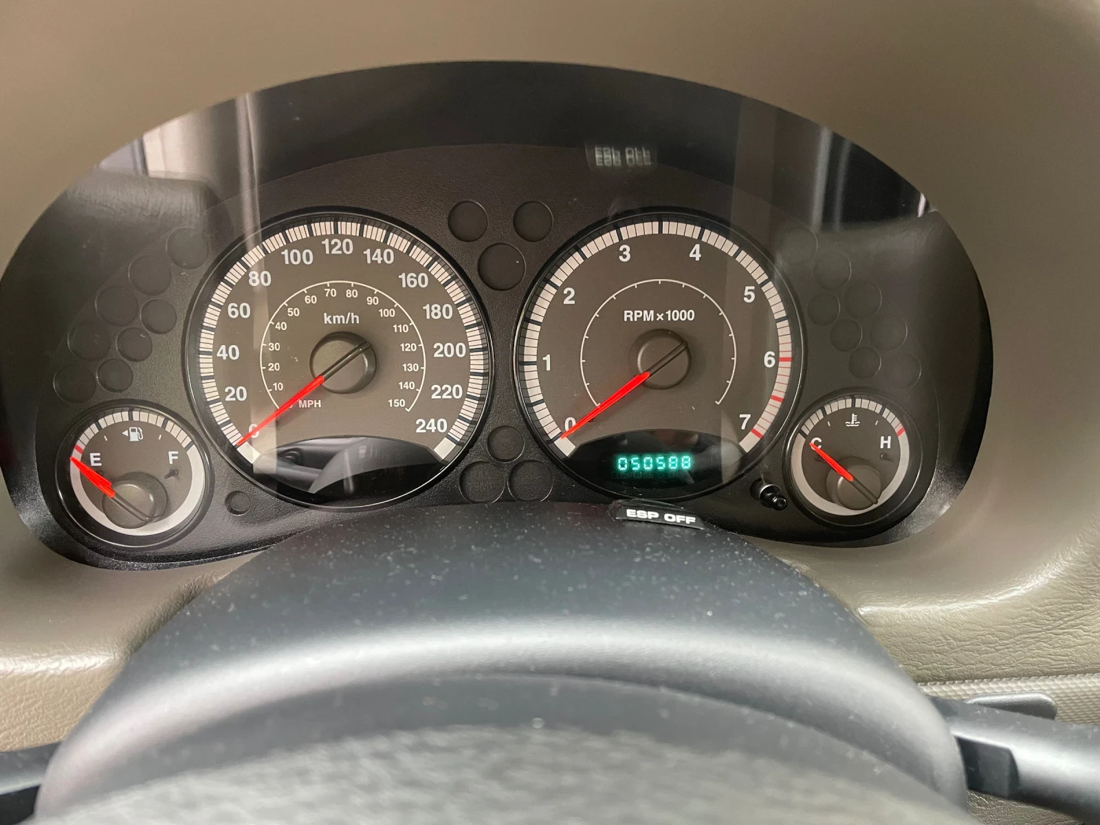 Jeep Cherokee, снимка 8 - Автомобили и джипове - 54805783