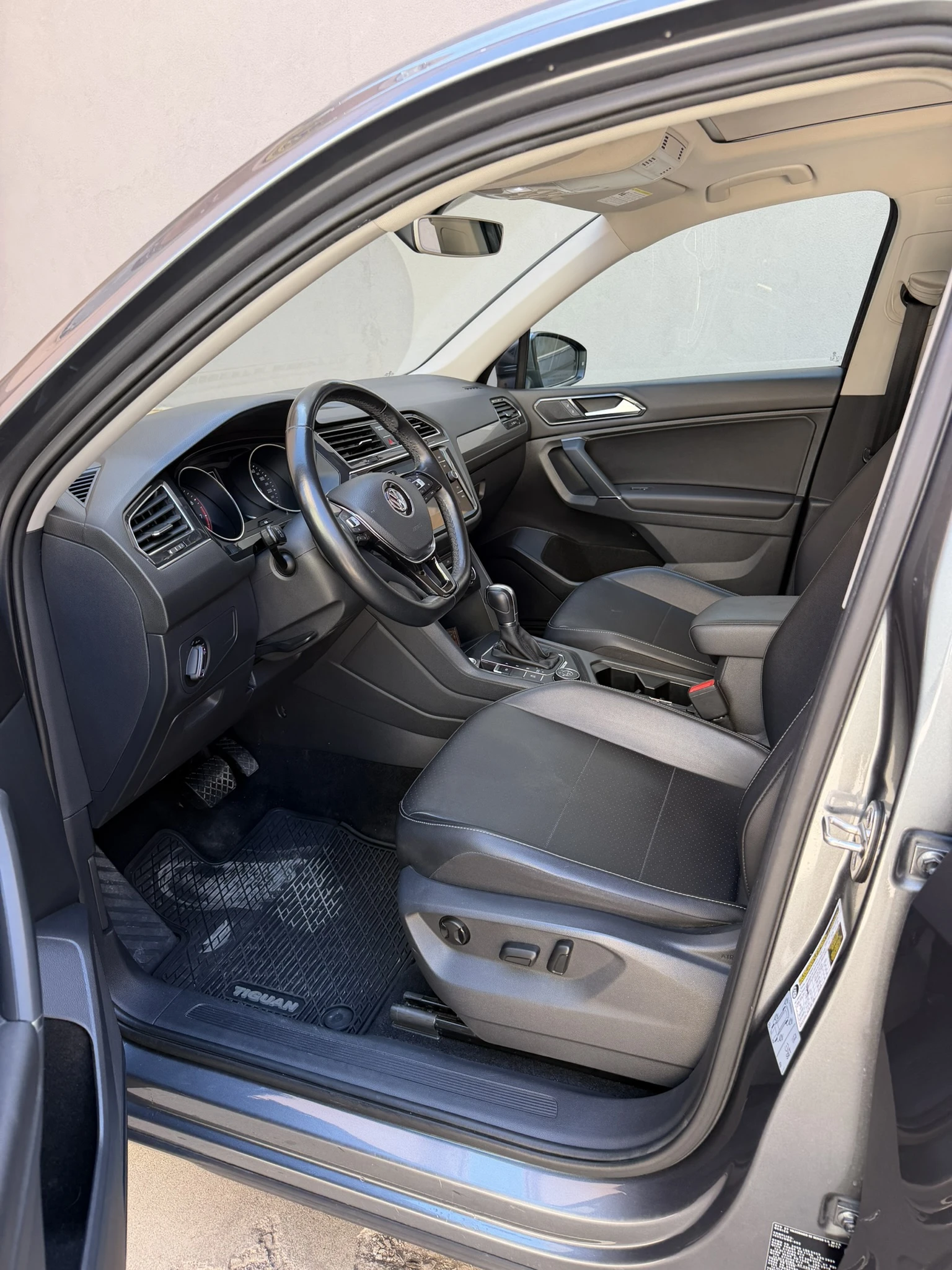 VW Tiguan Allspace, снимка 6 - Автомобили и джипове - 54919478