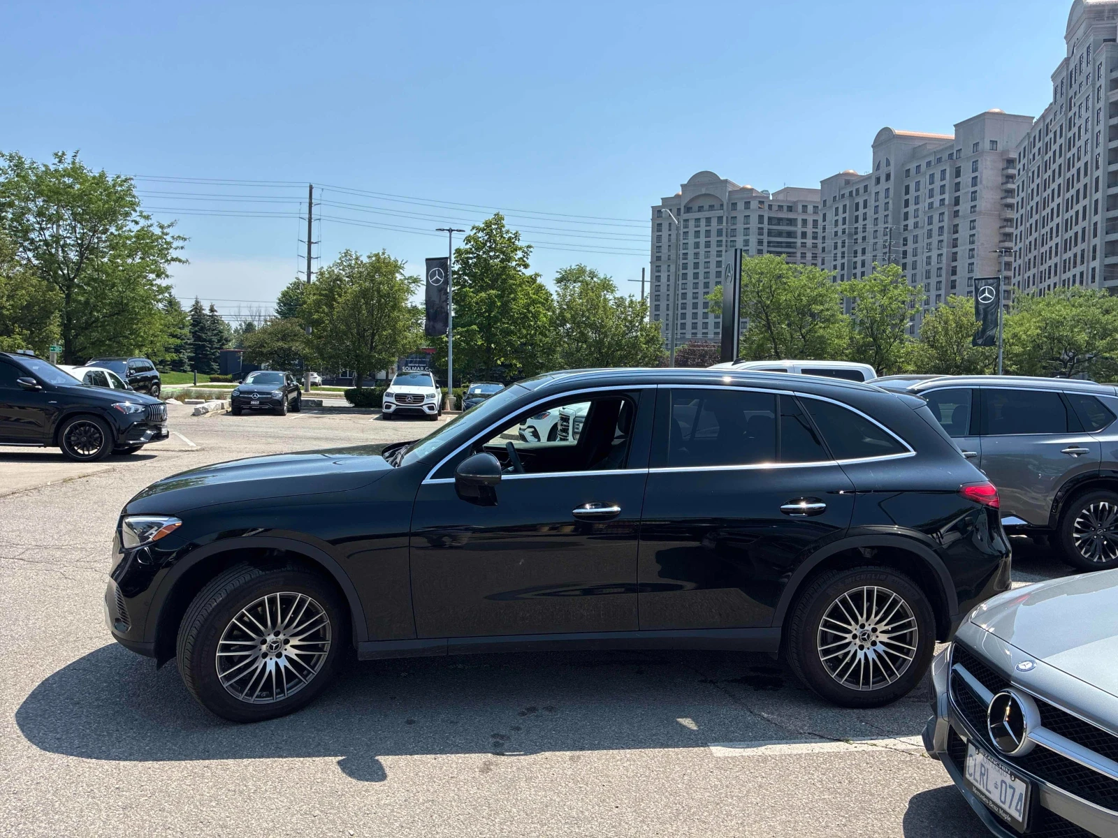 Mercedes-Benz GLC 300 2 КЛЮЧА * ПАНОРАМА * CARFAX * АВТО КРЕДИТ, снимка 3 - Автомобили и джипове - 55194206