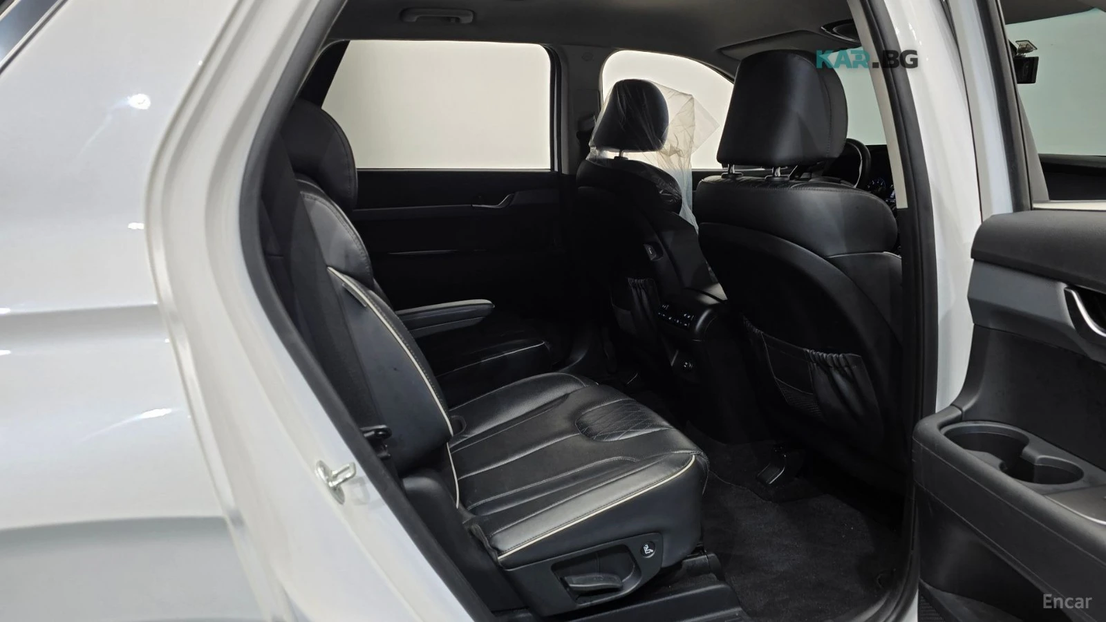 Hyundai Palisade 4WD* 3.8* Exclusive* ПОДГРЕВ* ОБДУХВАНЕ* КАМЕРА* , снимка 10 - Автомобили и джипове - 55360931