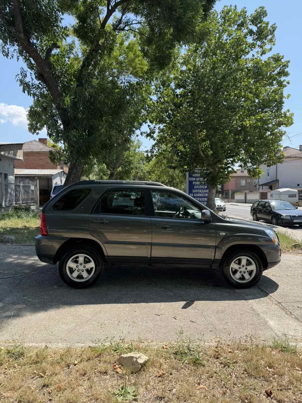 Kia Sportage, снимка 4 - Автомобили и джипове - 55442393