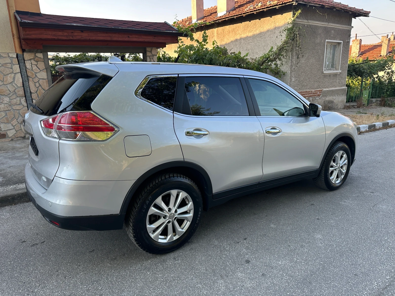 Nissan X-trail 1.6 DCI 7����� | Mobile.bg � ����������� 4