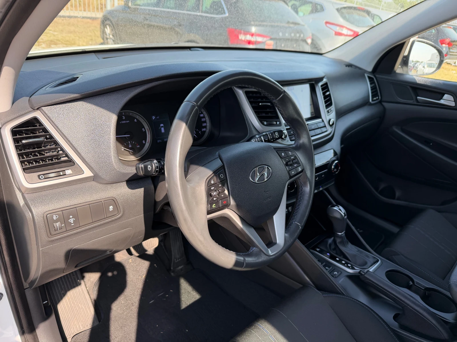Hyundai Tucson 1.7 CRDI(���� ����) | Mobile.bg � ����������� 10