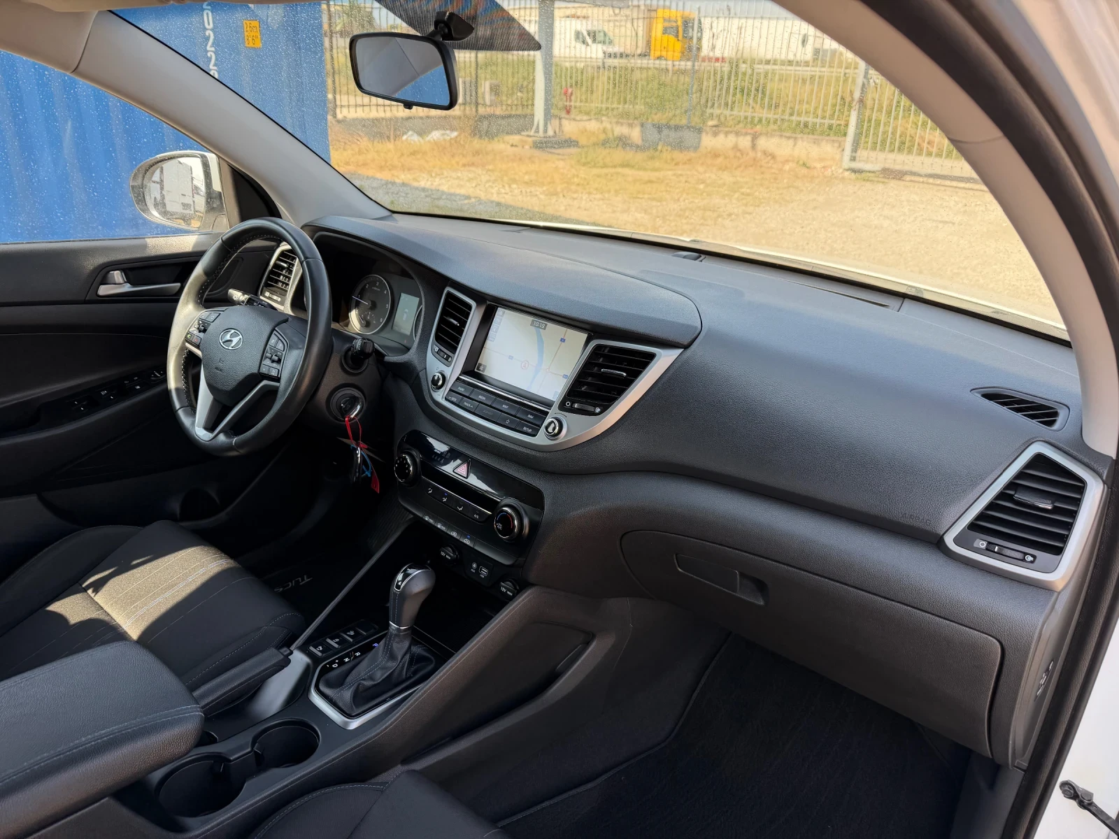 Hyundai Tucson 1.7 CRDI(���� ����) | Mobile.bg � ����������� 14