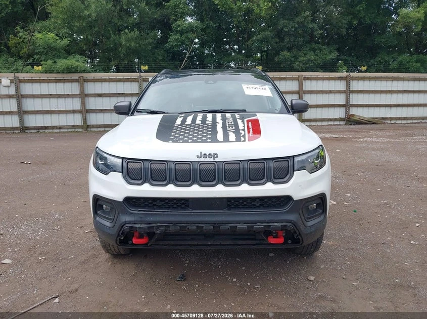 Jeep Compass 2.4l Trailhawk 4X4, снимка 12 - Автомобили и джипове - 55815899