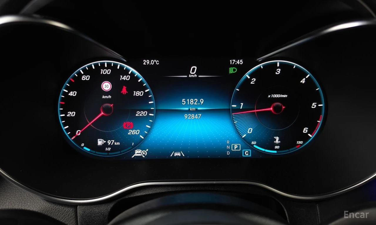 Mercedes-Benz GLC 220 d* 4MATIC* AMG LINE* DISTRONIC* ХЕДЪП* КРАЙНА ЦЕНА, снимка 12 - Автомобили и джипове - 55995896