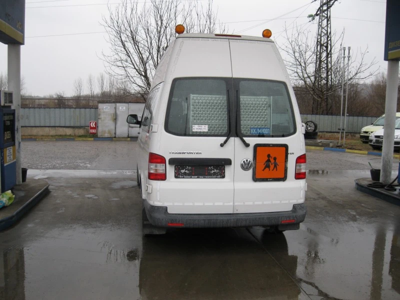 VW T5 transporter LANG, снимка 7 - Бусове и автобуси - 44273669