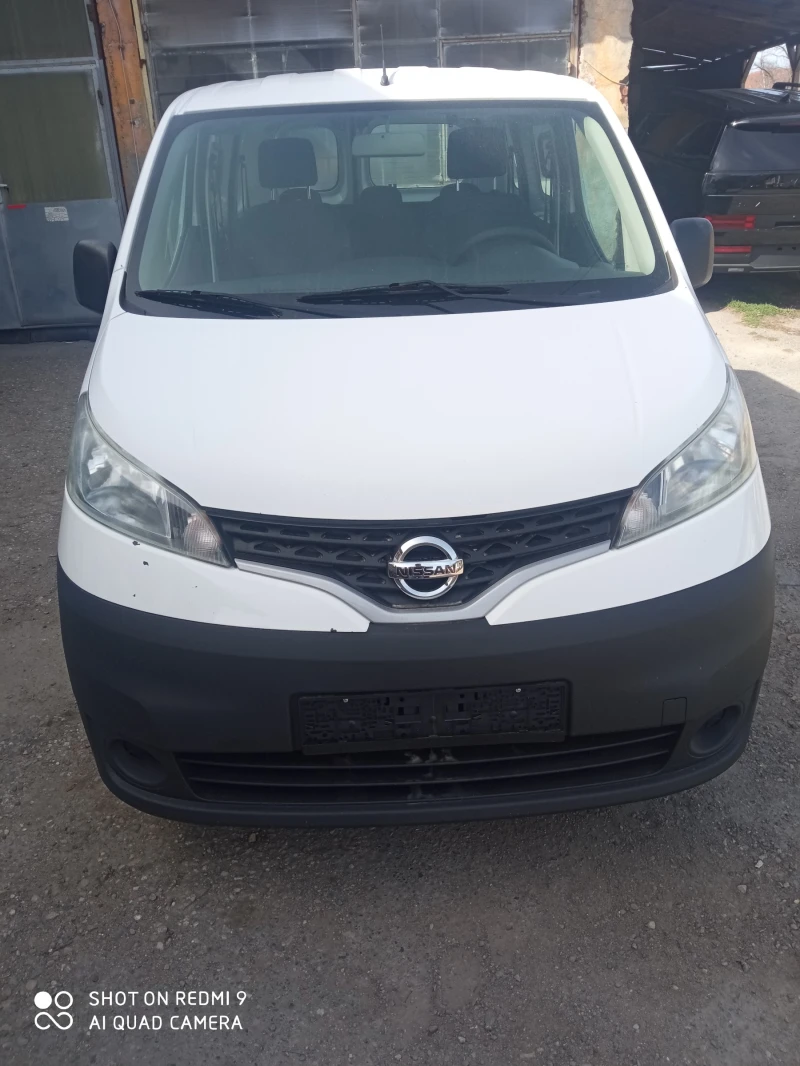 Nissan NV200, снимка 1 - Бусове и автобуси - 49532007