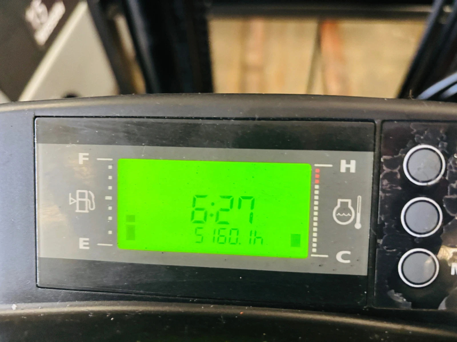  Yale  ,  | Mobile.bg   10