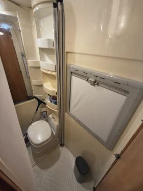Кемпер Knaus Travel Liner + ALDE, снимка 12